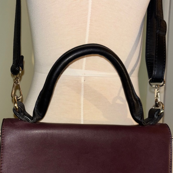 Stylish Multi-Tone Satchel Bag - Picture 9 of 10